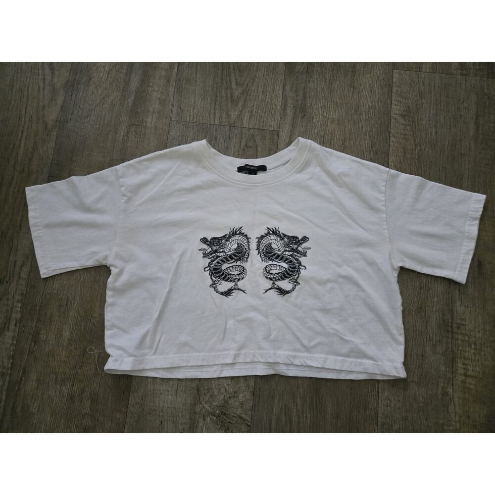 FOREVER 21 White Crop Top Sz Small T-Shirt 100% Cotton Embroidered Double Dragon